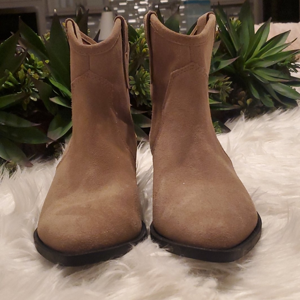 NWT 🎄 chelsea & Violey leather boots FINAL SALE - Picture 7 of 8